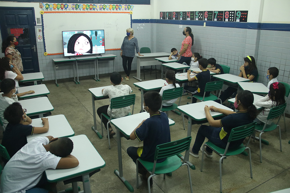 Prefeitura realiza roda de conversa de combate ao bullying em escola  municipal