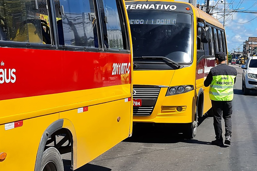 Prefeitura de Manaus reforça fiscalização no transporte alternativo no fim de semana Prefeitura de Manaus reforça fiscalização no transporte alternativo no fim de semana
