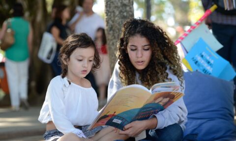 Governo cria programa de incentivo à leitura e à escrita na Educação Infantil