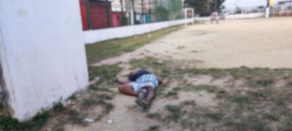 Tiroteio em campo de futebol deixa um morto no Jorge Teixeira; veja vídeo  no local - Portal do Marcos Santos