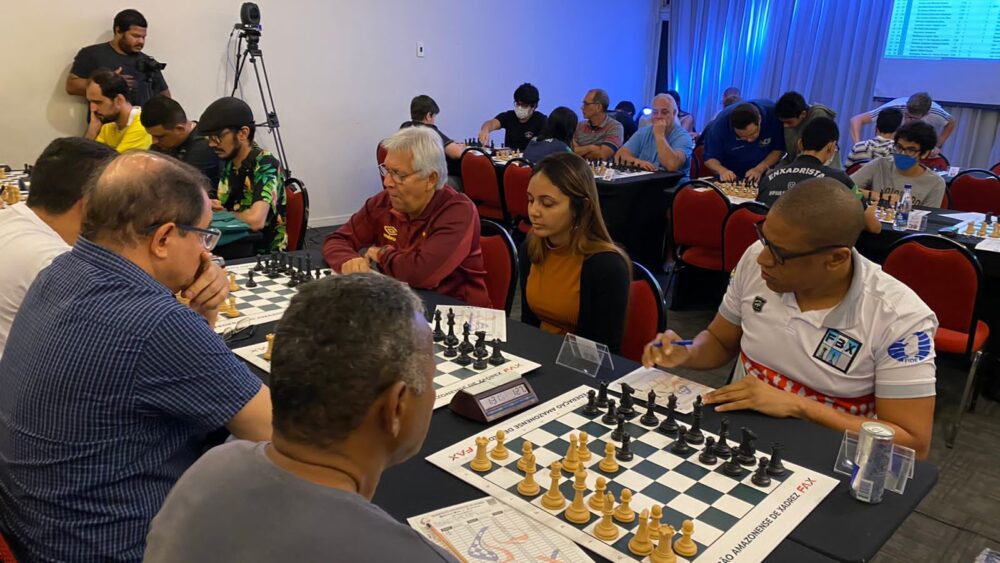 Atleta do AM representa o Brasil em campeonato mundial de xadrez