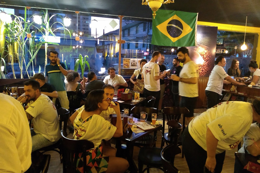 Festival Bar em Bar convida todo mundo a 'devorar' BH - Divirta-se - Estado  de Minas