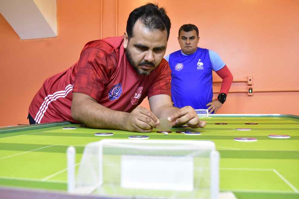 Campeão de xadrez, aluno da rede estadual representa o as no  Sul-Americano Escolar, no Chile