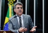 Romero Jucá desiste da eleição e deixa retorno ao poder mais distante