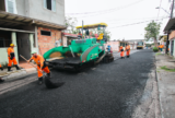 Asfalto chegou hoje a ruas das zonas Centro-sul e Centro-oeste