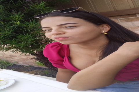 Alejandra Victória de Souza Vilena, 18 anos, está desaparecida desde dia 18 de dezembro deste ano