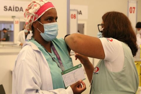 Vacinação de Covid-19