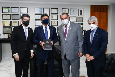 Senadores da CPI da covid-19