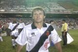 Zico com a camisa do Vasco