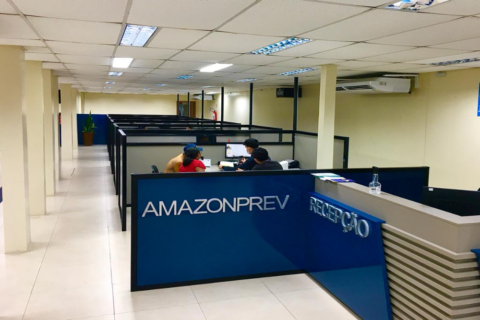 O serviço deve ser realizado previamente como forma de agilizar o atendimento, evitando filas e tempo de espera