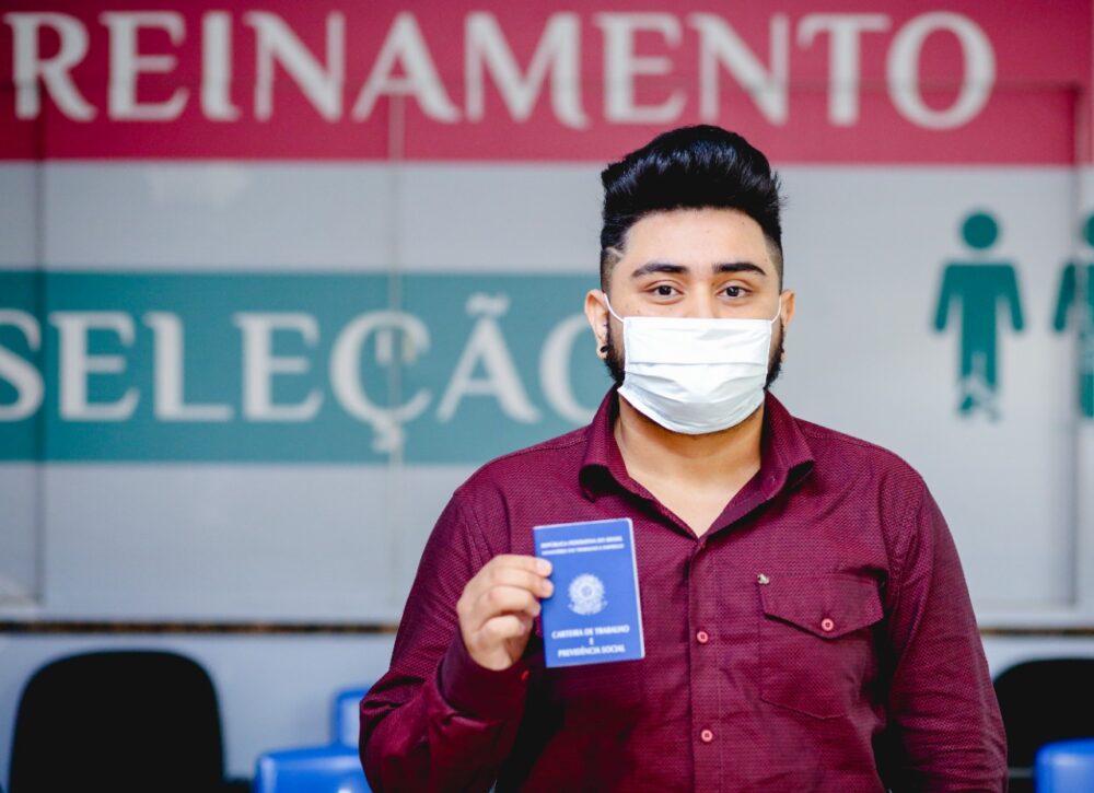 Confira 251 vagas de emprego para esta segunda-feira (17)