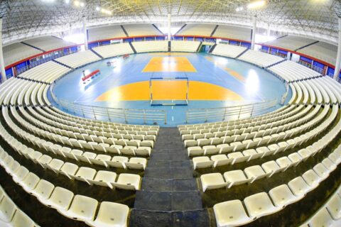 Professor de futsal é preso suspeito de abuso sexual contra aluno de 10 anos em Manaus