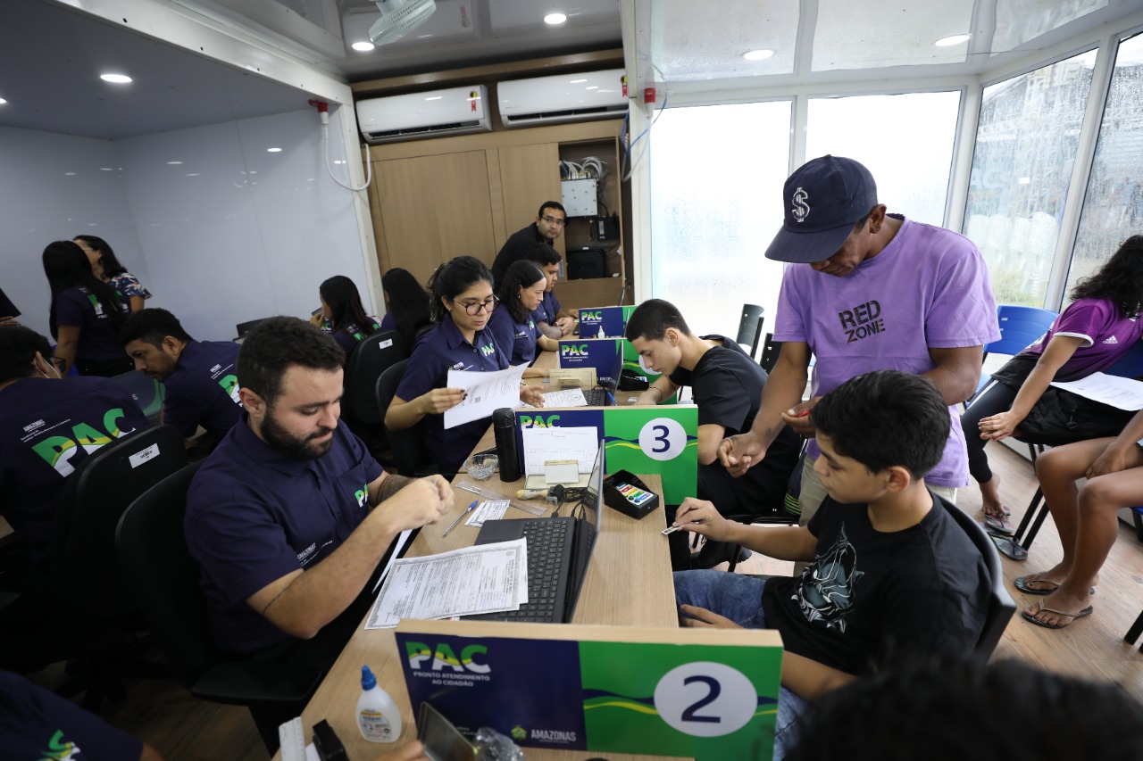 Serviços de cidadania são ampliados com inauguração de quatro PACs móveis