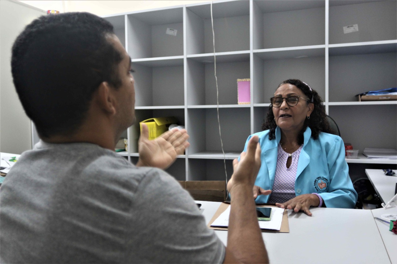 Escola p&uacute;blica oferece vagas para alunos com defici&ecirc;ncia auditiva