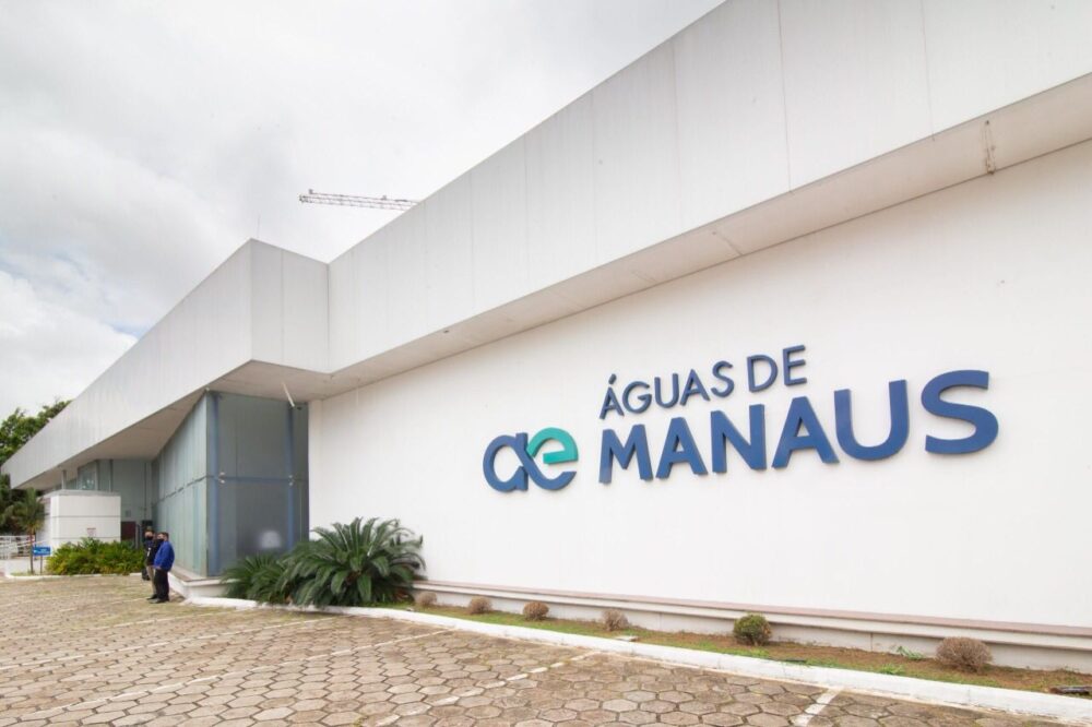 Águas de Manaus é notificada por rompimento de tubulação na zona Oeste Águas de Manaus é notificada por rompimento de tubulação na zona Oeste