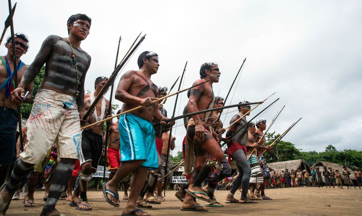 Governo cria grupo para tratar do combate a crimes em terras ind&iacute;genas