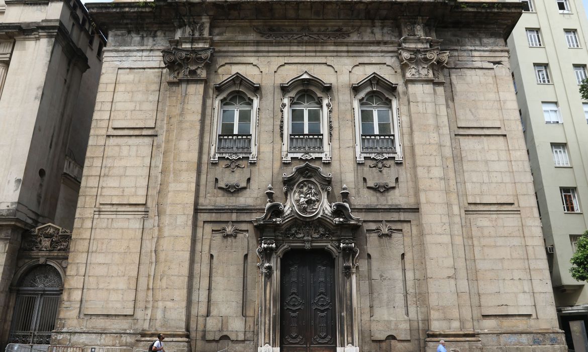 Igreja no Centro do Rio tem alto risco de inc&ecirc;ndio, alerta Iphan