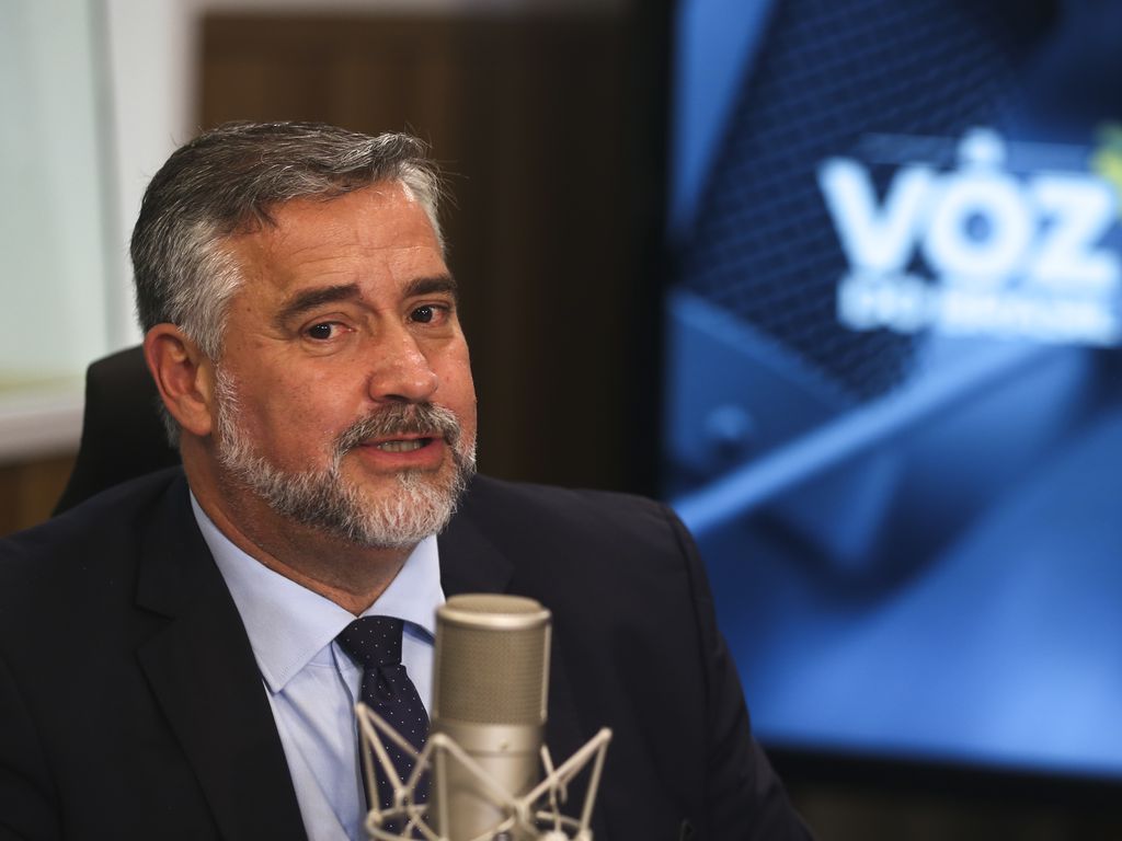 Definida flexibilização ou dispensa de transmissão de 'A Voz do Brasil'