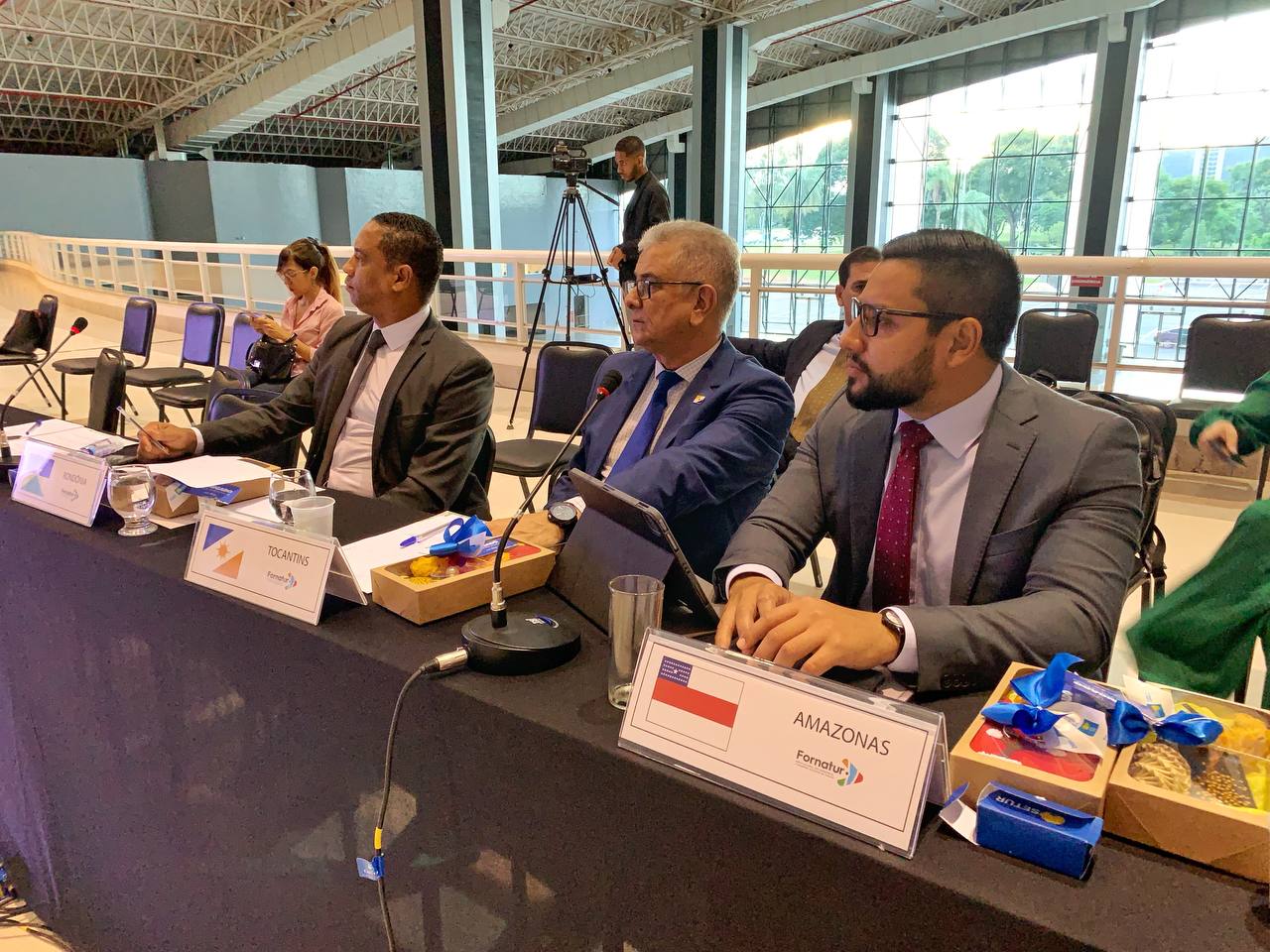 Amazonas discute fortalecimento do turismo no &acirc;mbito nacional