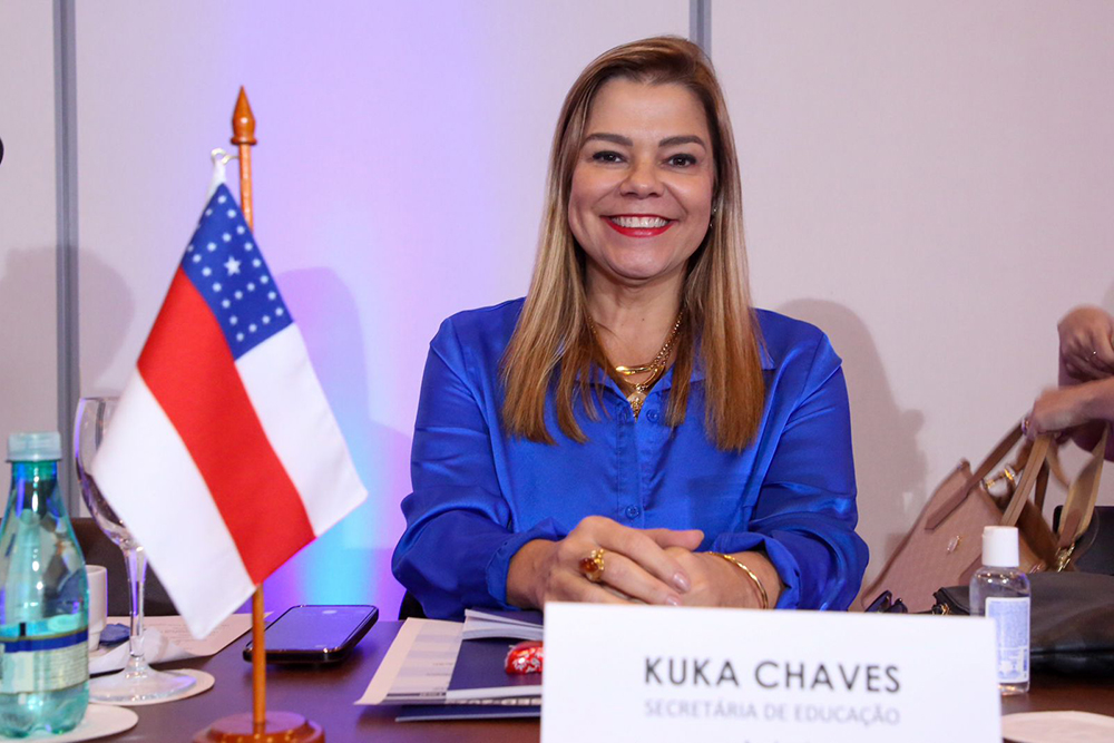 Kuka Chaves sai do comando da Seduc; Arlete Mendonça assume pasta Kuka Chaves sai do comando da Seduc; Arlete Mendonça assume pasta