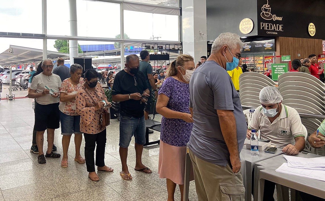 Campanha 'Vacine Já' realiza mais uma edição nos supermercados de Manaus