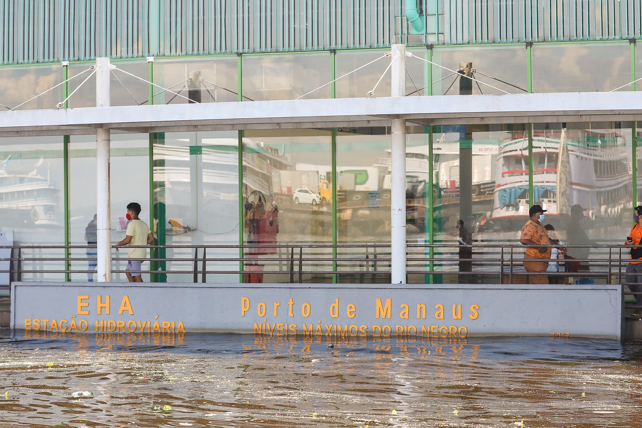 Nível do rio Negro, em Manaus, subiu 5 metros nos primeiros meses de 2023