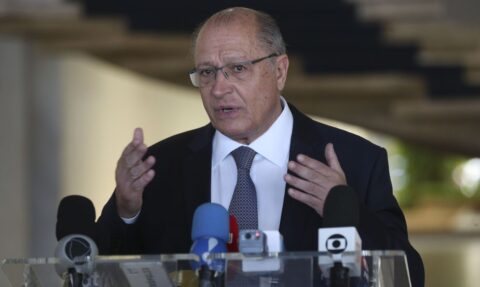 Alckmin deve representar o Brasil em missa inaugural de Leão XIV