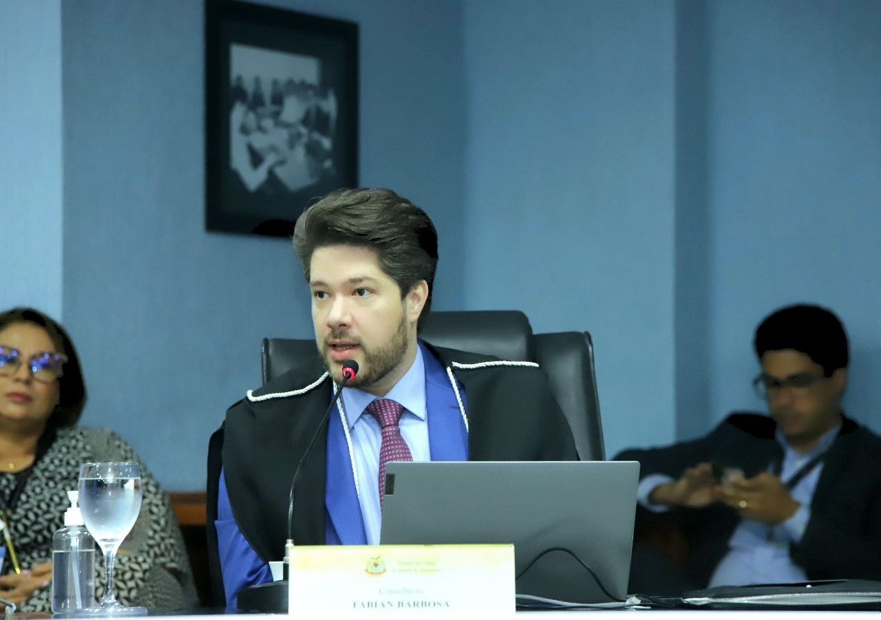 Concurso público de Coari é suspenso pelo TCE-AM por indícios de irregularidade