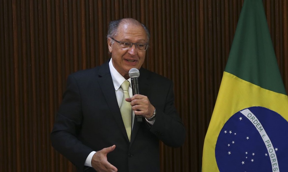Reforma tributária elevará arrecadação de municípios, diz Alckmin Reforma tributária elevará arrecadação de municípios, diz Alckmin