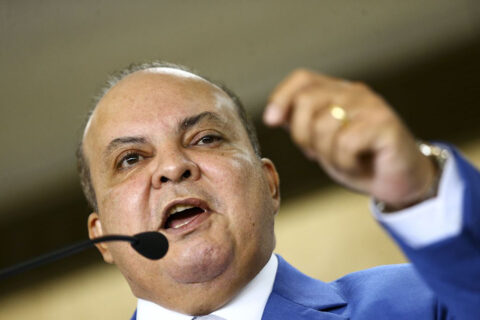 Moraes arquiva investigação contra governador do DF por omissão nos atos do 8 de janeiro