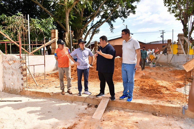 Ap&oacute;s 26 anos esquecido, conjunto Juru&aacute; recebe mutir&atilde;o de obras