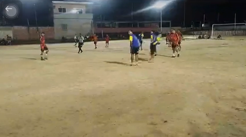 Partida de futebol termina com um morto e três feridos após intenso tiroteio  no Jorge Teixeira (ver vídeo)