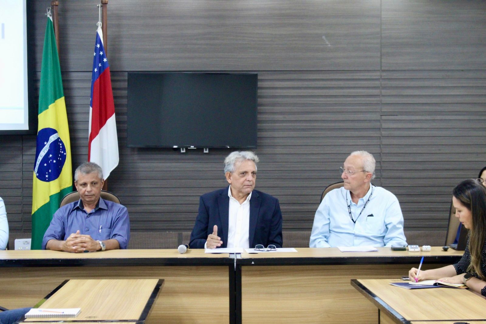 Governo reativa Conselho Estadual de Energia no Amazonas