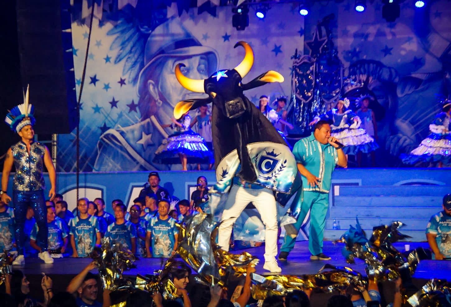 Caprichoso monta espetáculo para lançamento do álbum 2023 “O Brado do Povo Guerreiro” Caprichoso monta espetáculo para lançamento do álbum 2023 “O Brado do Povo Guerreiro”