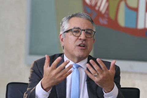 'Queremos uma agenda compartilhada', diz Padilha a gestores de estados e municípios