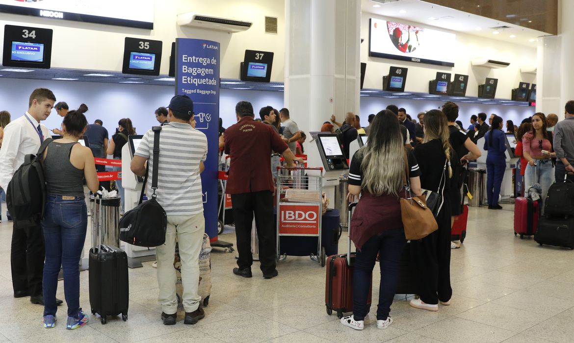 Operadoras de turismo batem recorde de embarques em 2022 Operadoras de turismo batem recorde de embarques em 2022