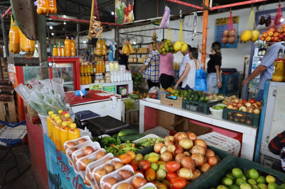 Prefeitura anuncia reforma na feira do Viver Melhor e construção de espaço para feirantes do Mutirão - Portal do Marcos Santos