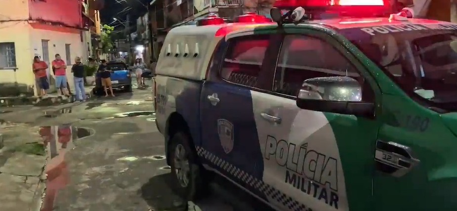 Mulher &eacute; morta a tiros na frente dos filhos e sobrinhos no bairro da Uni&atilde;o
