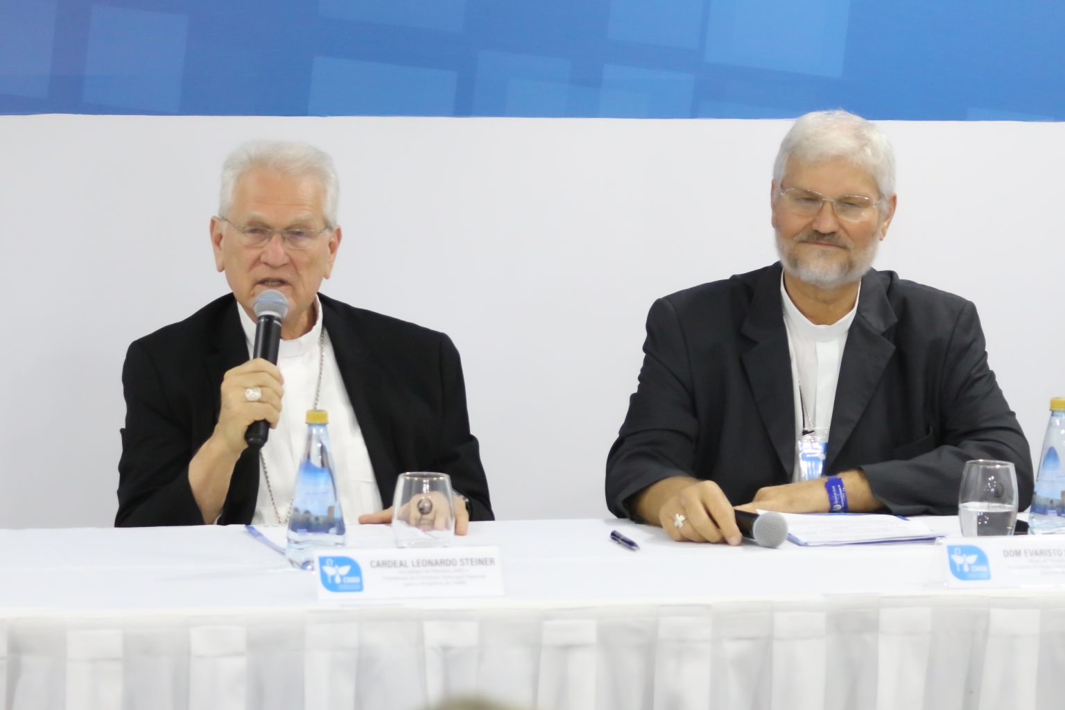 “Amazônia não é só água e floresta, é povo acolhedor e religiosidade muito profunda", diz arcebispo de Manaus na CNBB “Amazônia não é só água e floresta, é povo acolhedor e religiosidade muito profunda", diz arcebispo de Manaus na CNBB