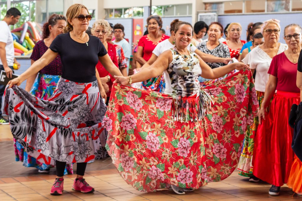Centros de Convivência terão programação sobre Maio Amarelo e Dia das Mães Centros de Convivência terão programação sobre Maio Amarelo e Dia das Mães