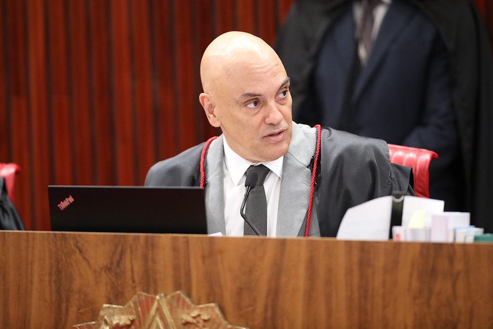 Moraes tira sigilo de depoimentos em inqu&eacute;rito sobre golpe de Estado