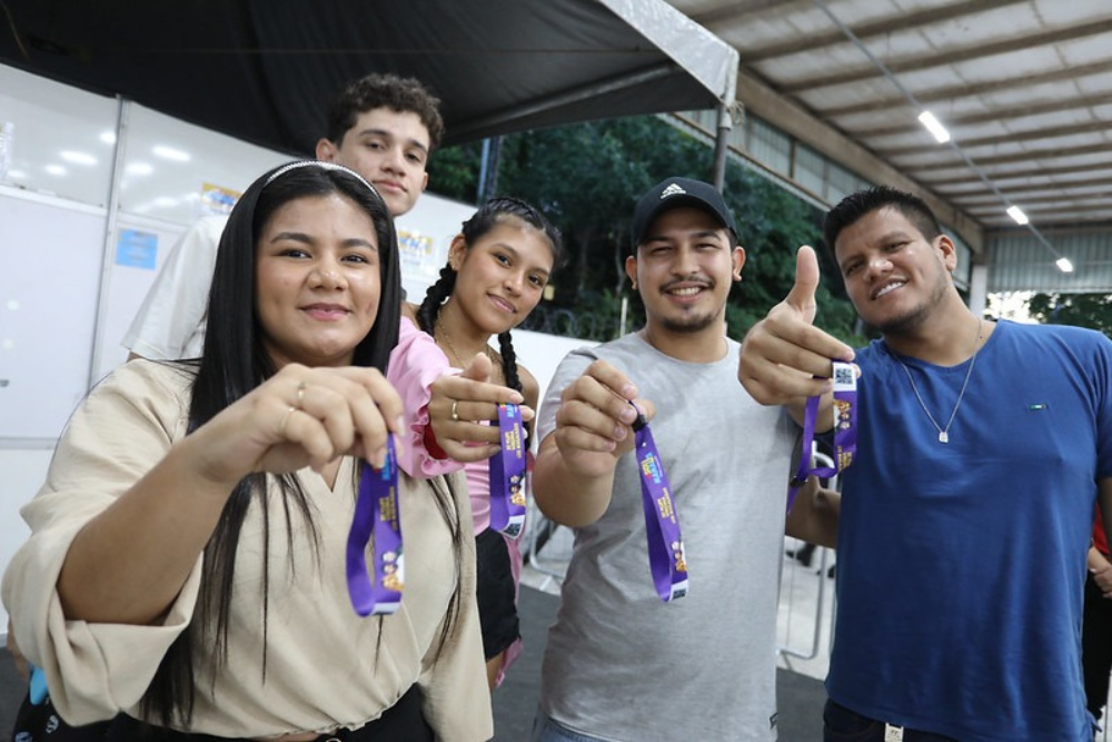 Come&ccedil;a a retirada do segundo lote de pulseiras do #SouManaus 2023