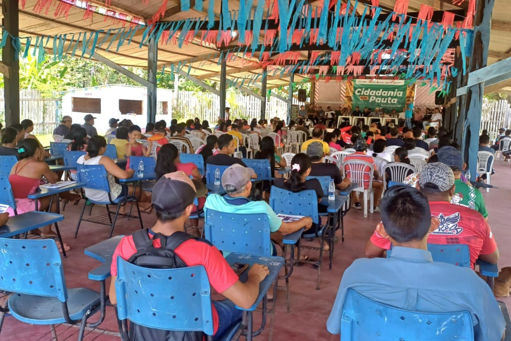 Comunit&aacute;rios de Freguesia do Andir&aacute; participam de semin&aacute;rio sobre direitos e deveres do cidad&atilde;o