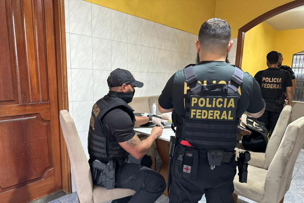 Polícia Federal investiga fraudes em concessão de benefícios do INSS, em Manaus Polícia Federal investiga fraudes em concessão de benefícios do INSS, em Manaus