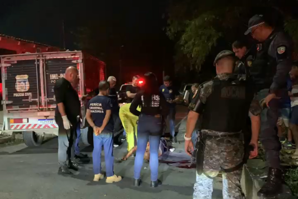 Com mais de 30 facadas, homem é encontrado morto na Cidade Nova Com mais de 30 facadas, homem é encontrado morto na Cidade Nova