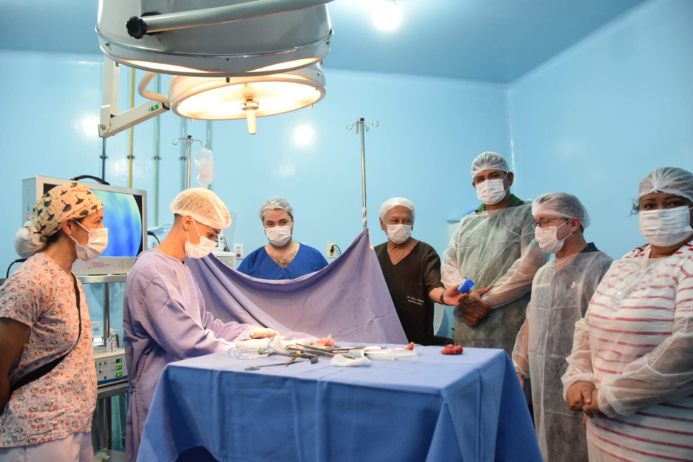 Bi Garcia acompanha jornada de cirurgia de vesícula que beneficiou 30 pacientes Bi Garcia acompanha jornada de cirurgia de vesícula que beneficiou 30 pacientes