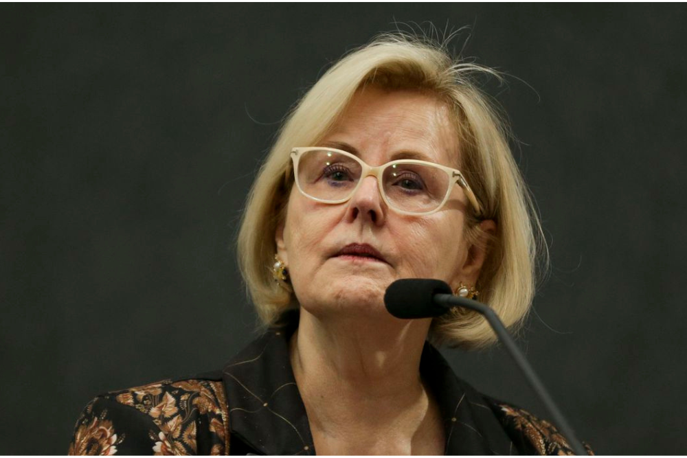 Rosa Weber vota a favor da descriminalização do aborto na 12ª semana Rosa Weber vota a favor da descriminalização do aborto na 12ª semana