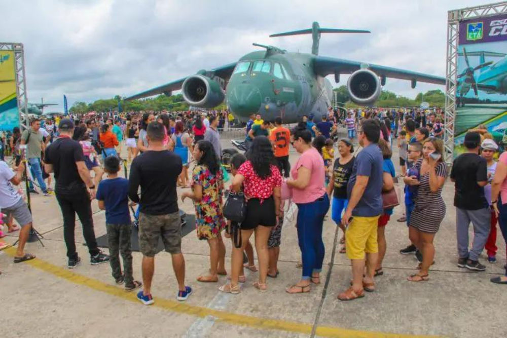 'Domingo Aéreo' terá exposição de aeronaves, esquadrilha e atrações culturais em Manaus 'Domingo Aéreo' terá exposição de aeronaves, esquadrilha e atrações culturais em Manaus
