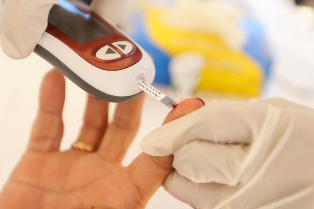 Diabetes aumenta risco de infecções e requer vacinação específica Diabetes aumenta risco de infecções e requer vacinação específica