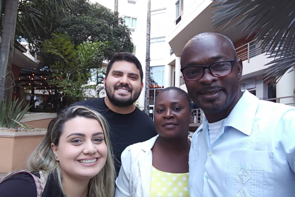 Advogados amazonenses lideram movimento de apoio a refugiados haitianos no Brasil Advogados amazonenses lideram movimento de apoio a refugiados haitianos no Brasil